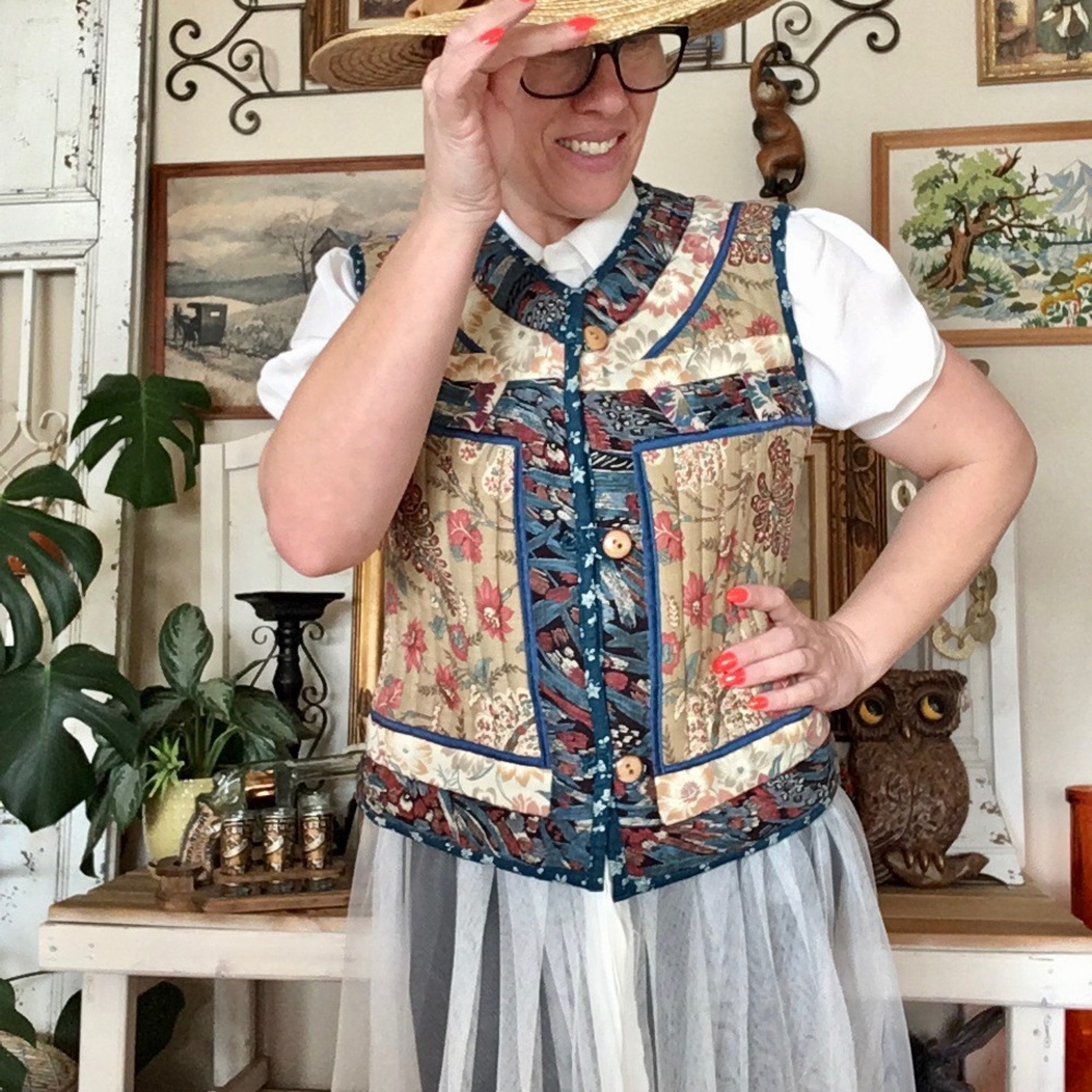 Vintage Handmade Quilted Boho Festival Patchwork Vest - Picture 5 of 7